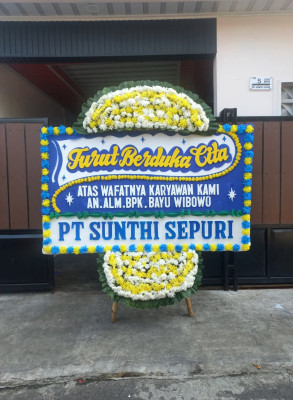 Papan Bunga Duka di Bati Bati